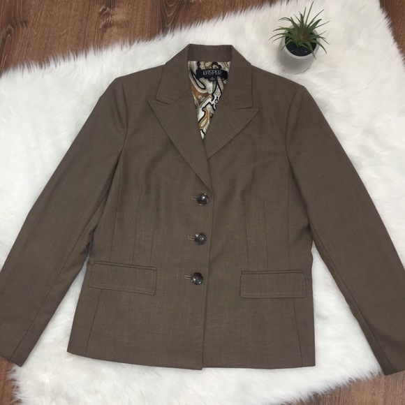 Tan Kasper Pant Suit Business Interview 10 - Picture 3 of 8